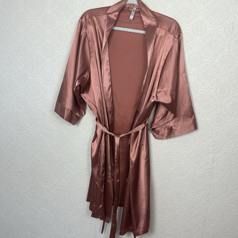 Davids Bridal Robe Satin Pink Desert Coral Large XL BRIDAL Bridesmaid Silky - Picture 3 of 9